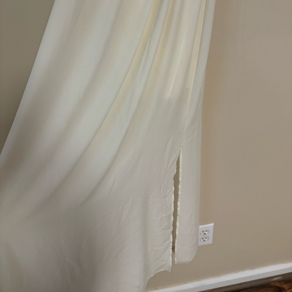 Sage Off the Should Cream White Lace Maxi Dress size Small - Picture 4 of 6